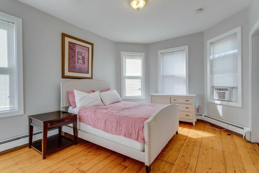 New! Boston Condo Near Mbta, 3 Mi To Fenway! Экстерьер фото
